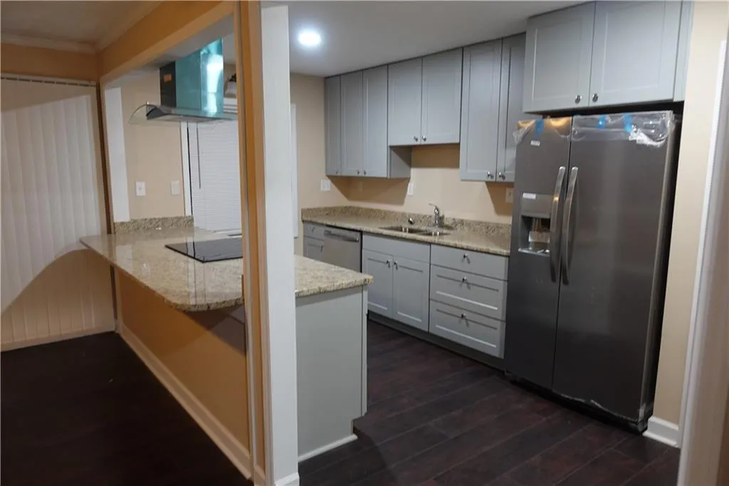 365 Winding River Drive Unit F, Sandy Springs, Georgia 30350, 2 Bedrooms Bedrooms, ,2 BathroomsBathrooms,Residential,Sold,365 Winding River Drive Unit F,6762742