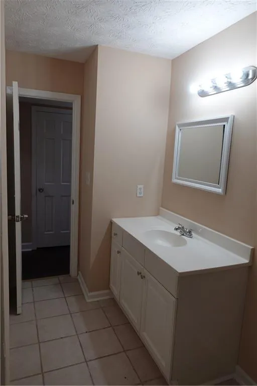 365 Winding River Drive Unit F, Sandy Springs, Georgia 30350, 2 Bedrooms Bedrooms, ,2 BathroomsBathrooms,Residential,Sold,365 Winding River Drive Unit F,6762742