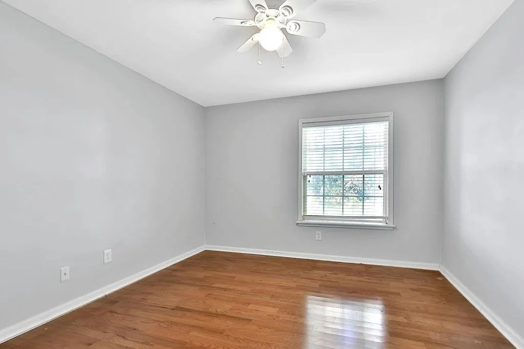 1105 Brighton Point, Atlanta, Georgia 30328, 3 Bedrooms Bedrooms, ,2 BathroomsBathrooms,Residential,Sold,1105 Brighton Point,6967408