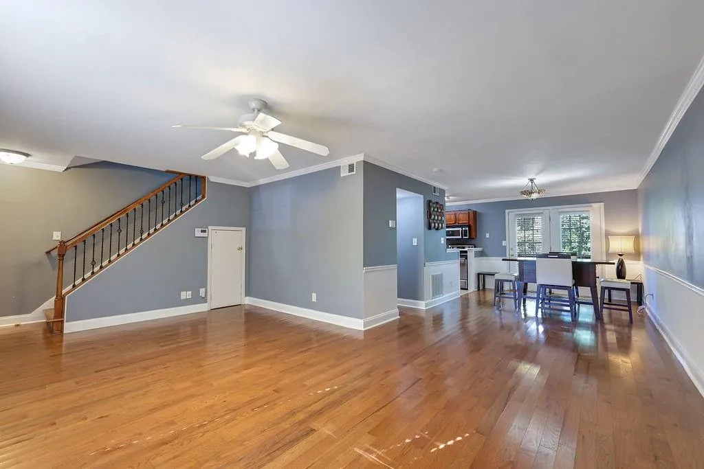 1105 Brighton Point, Atlanta, Georgia 30328, 3 Bedrooms Bedrooms, ,2 BathroomsBathrooms,Residential,Sold,1105 Brighton Point,6967408