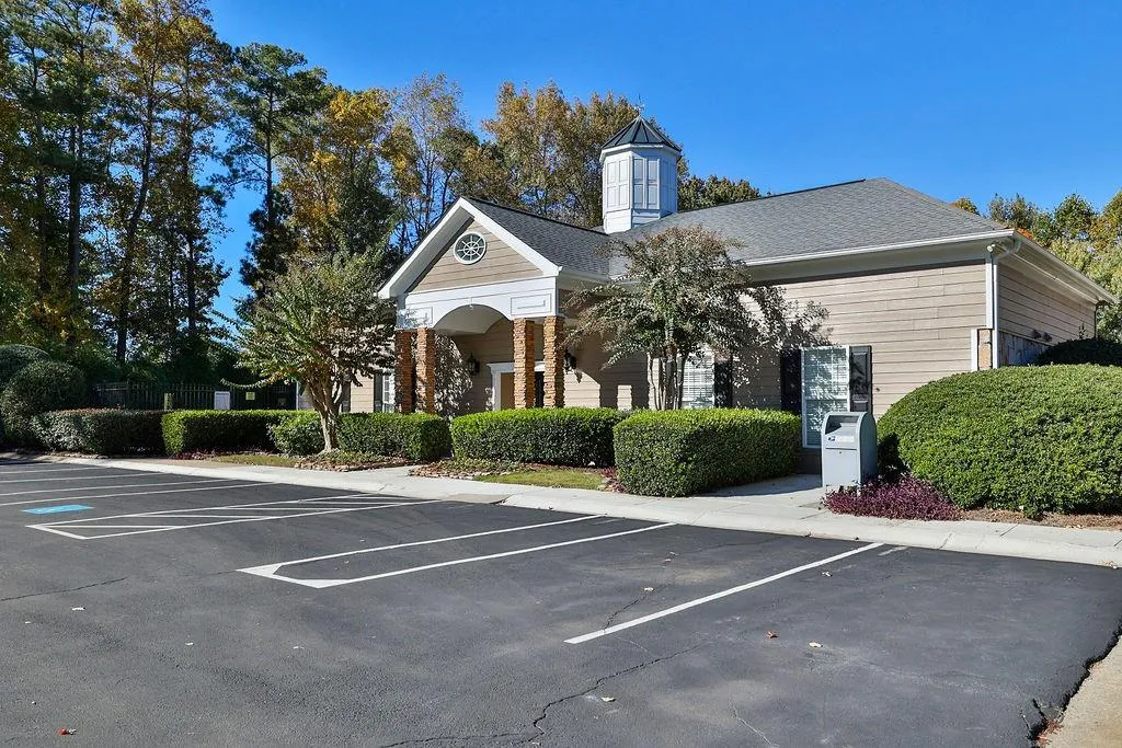 1105 Brighton Point, Atlanta, Georgia 30328, 3 Bedrooms Bedrooms, ,2 BathroomsBathrooms,Residential,Sold,1105 Brighton Point,6967408