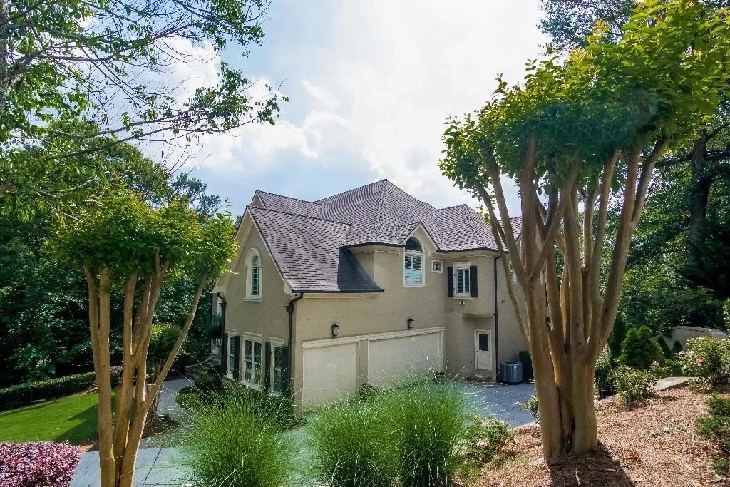 130 Strauss Lane, Sandy Springs, Georgia 30350, 6 Bedrooms Bedrooms, ,7 BathroomsBathrooms,Residential,Sold,130 Strauss Lane,5542529