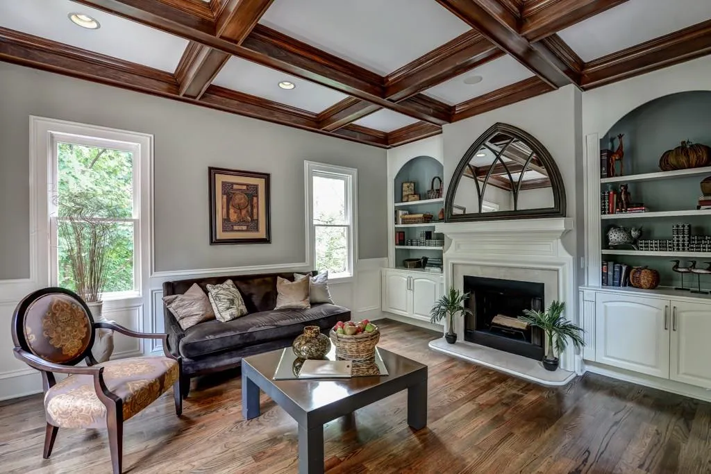 130 Strauss Lane, Sandy Springs, Georgia 30350, 6 Bedrooms Bedrooms, ,7 BathroomsBathrooms,Residential,Sold,130 Strauss Lane,5542529