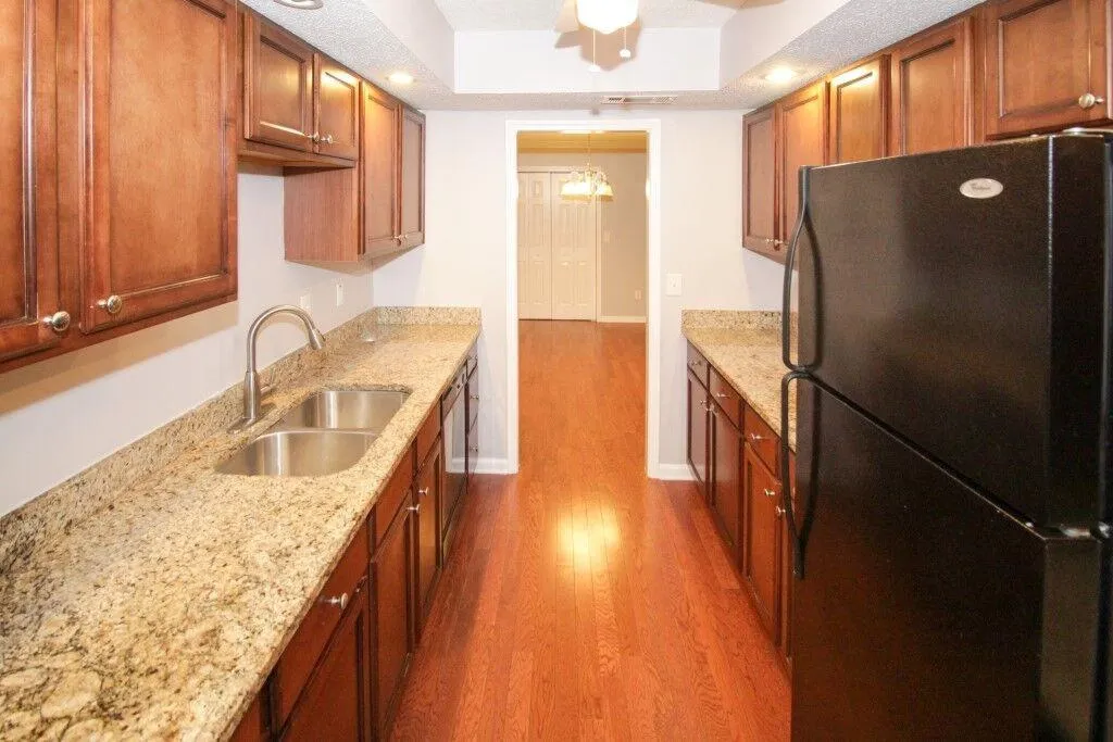 6851 Roswell Road Unit H-14, Sandy Springs, Georgia 30328, 4 Bedrooms Bedrooms, ,2 BathroomsBathrooms,Residential,Sold,6851 Roswell Road Unit H-14,5964994