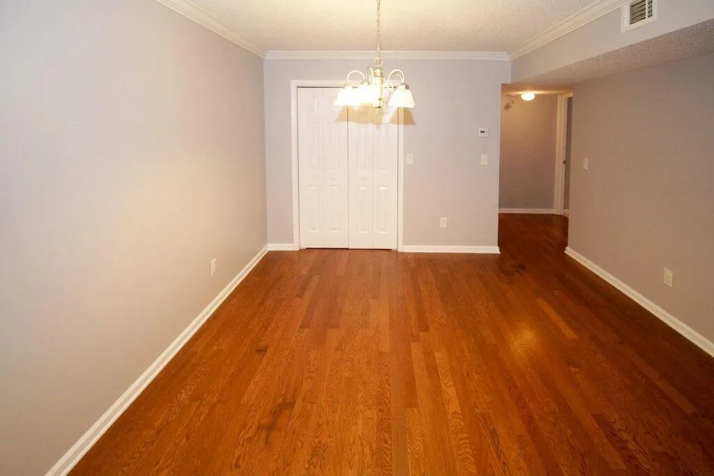 6851 Roswell Road Unit H-14, Sandy Springs, Georgia 30328, 4 Bedrooms Bedrooms, ,2 BathroomsBathrooms,Residential,Sold,6851 Roswell Road Unit H-14,5964994