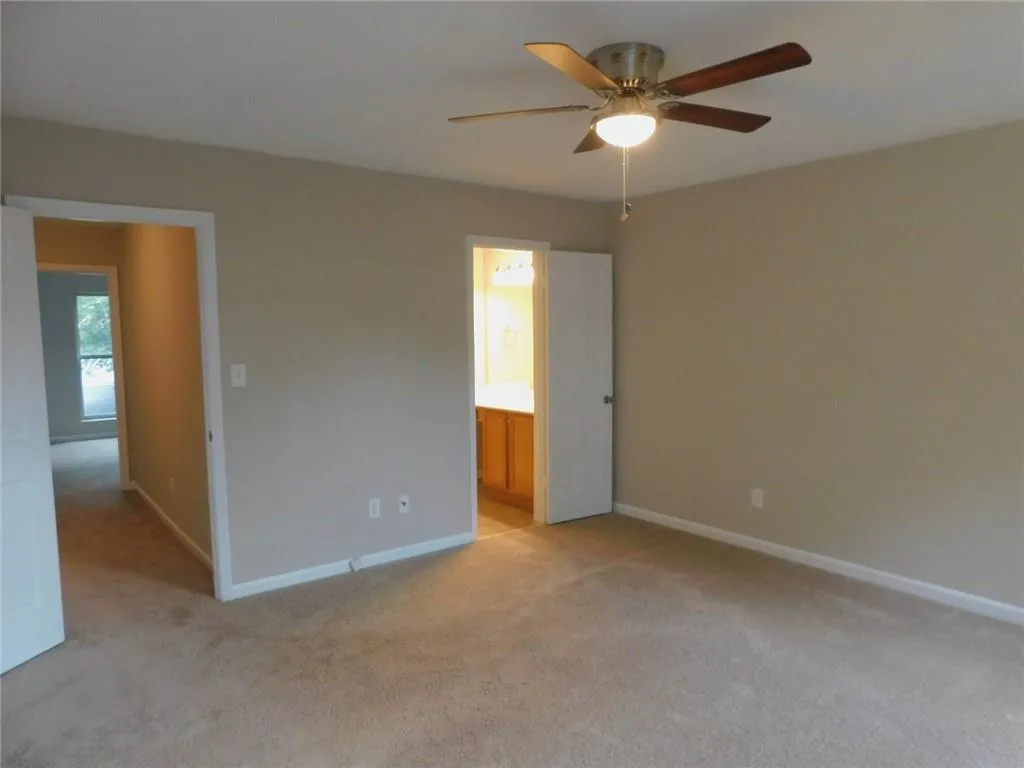 125 N River Drive Unit A, Atlanta, Georgia 30350, 2 Bedrooms Bedrooms, ,2 BathroomsBathrooms,Residential,Sold,125 N River Drive Unit A,6586287