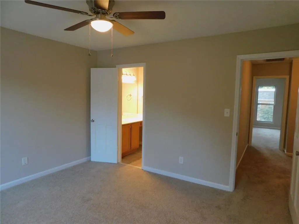 125 N River Drive Unit A, Atlanta, Georgia 30350, 2 Bedrooms Bedrooms, ,2 BathroomsBathrooms,Residential,Sold,125 N River Drive Unit A,6586287