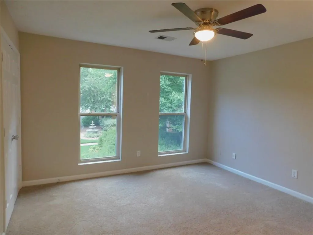 125 N River Drive Unit A, Atlanta, Georgia 30350, 2 Bedrooms Bedrooms, ,2 BathroomsBathrooms,Residential,Sold,125 N River Drive Unit A,6586287