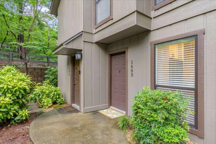 1603 Cumberland Court, Smyrna, Georgia 30080