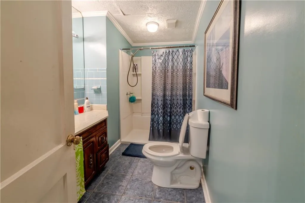 Georgia 30324, ,2 BathroomsBathrooms,Residential,For Sale,7641252