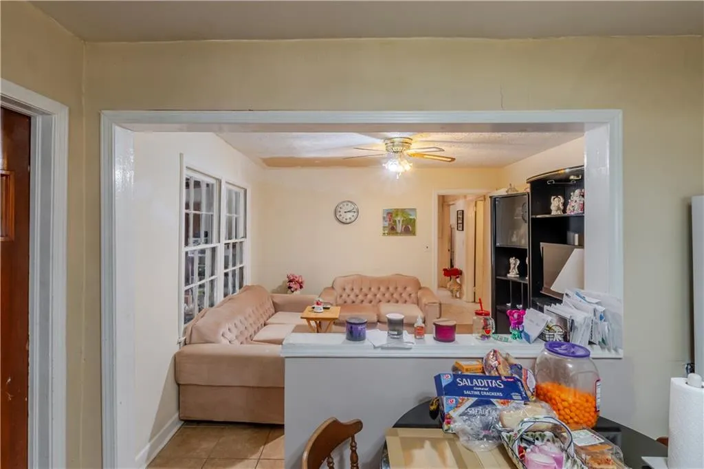 Georgia 30324, ,2 BathroomsBathrooms,Residential,For Sale,7641252