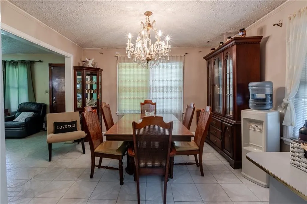 Georgia 30324, ,2 BathroomsBathrooms,Residential,For Sale,7641252