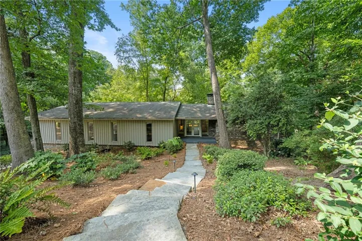 460 Valley Green Drive Ne, Atlanta, Georgia 30342