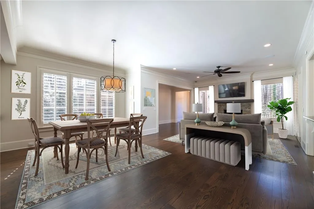200 Rivermere Way, Sandy Springs, Georgia 30350, 6 Bedrooms Bedrooms, ,6 BathroomsBathrooms,Residential,For Sale,200 Rivermere Way,7536666