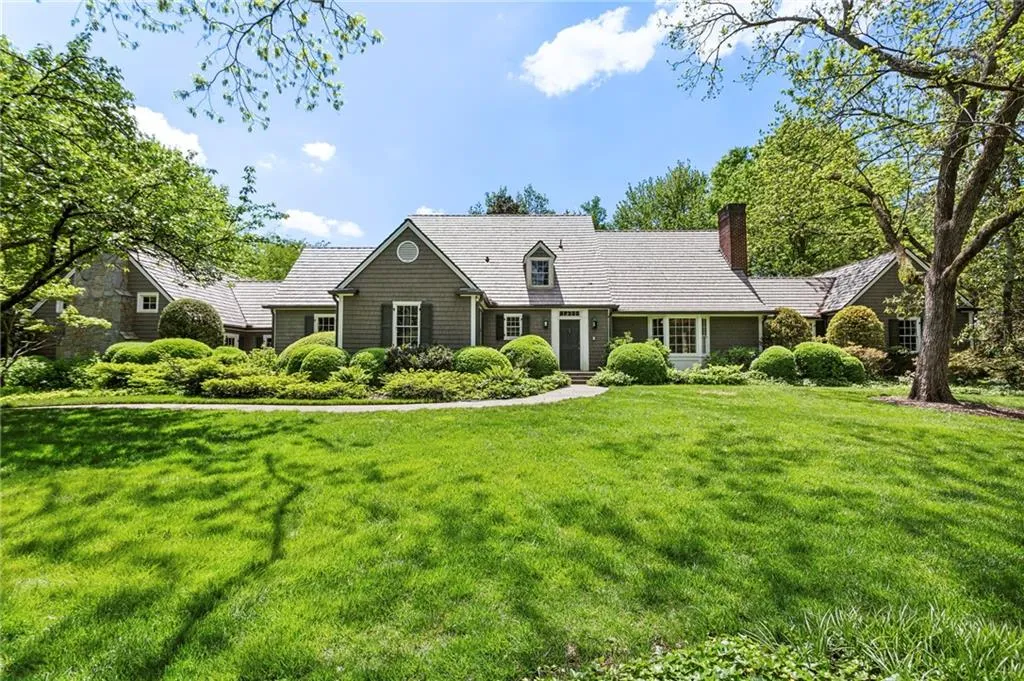 216 Mount Paran Road, Atlanta, Georgia 30327, 8 Bedrooms Bedrooms, ,6 BathroomsBathrooms,Residential,Sold,216 Mount Paran Road,7372969