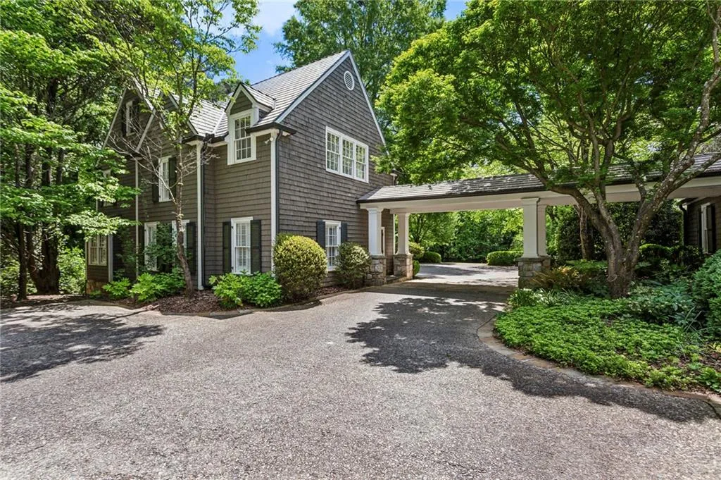 216 Mount Paran Road, Atlanta, Georgia 30327, 8 Bedrooms Bedrooms, ,6 BathroomsBathrooms,Residential,Sold,216 Mount Paran Road,7372969