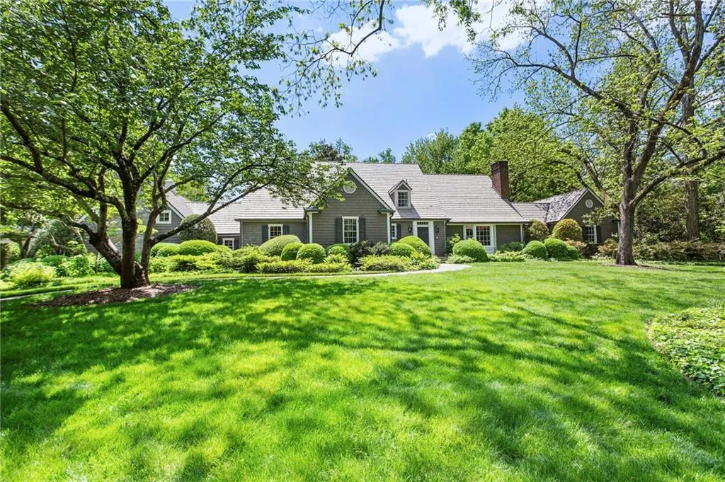 216 Mount Paran Road, Atlanta, Georgia 30327, 8 Bedrooms Bedrooms, ,6 BathroomsBathrooms,Residential,Sold,216 Mount Paran Road,7372969