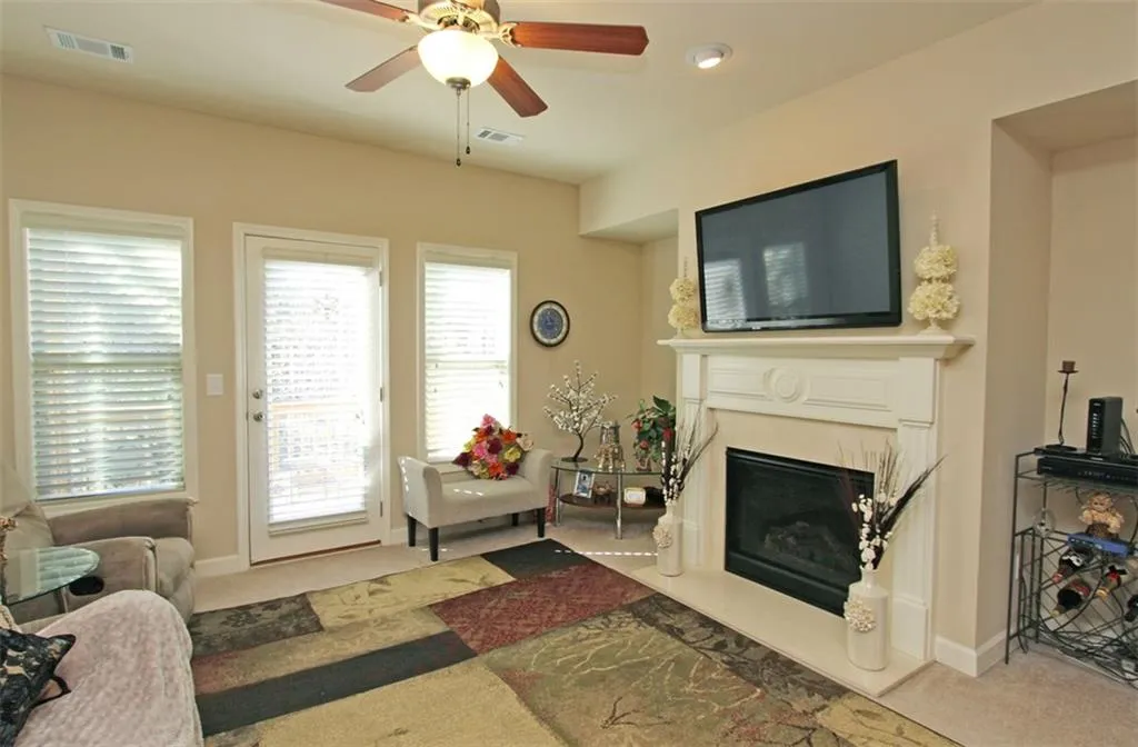 7235 Highland Bluff Ne, Sandy Springs, Georgia 30328, 3 Bedrooms Bedrooms, ,3 BathroomsBathrooms,Residential,Sold,7235 Highland Bluff Ne,5660085