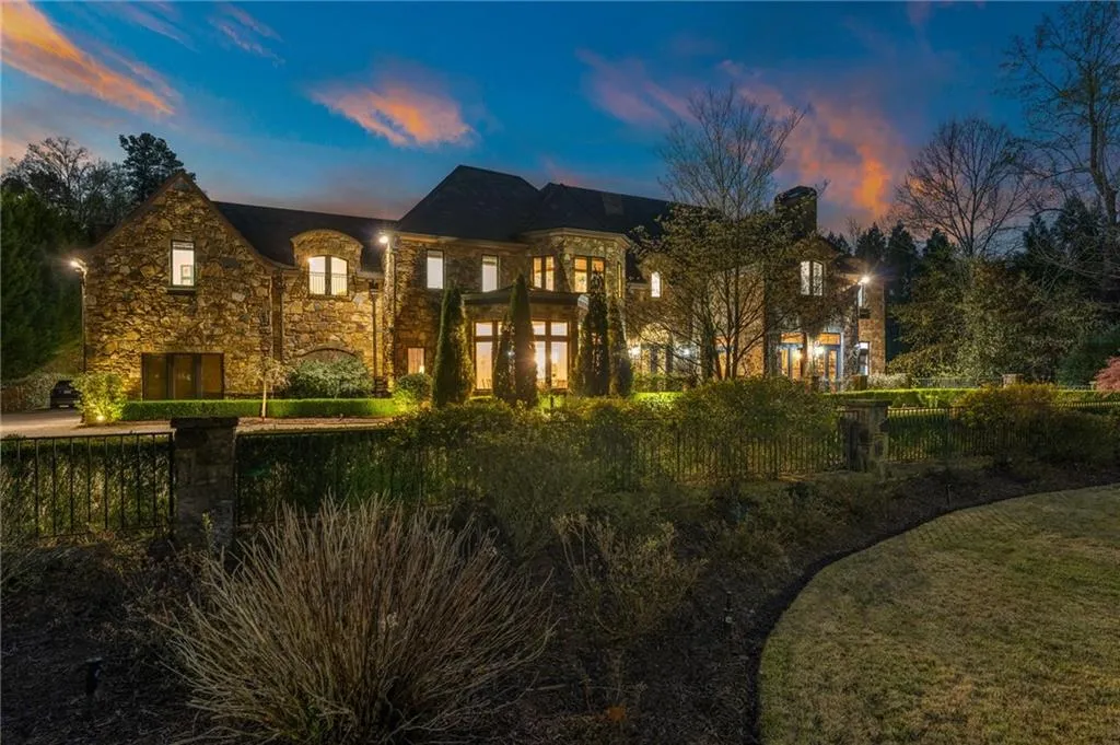 1376 Mount Paran Road Nw, Atlanta, Georgia 30327, 9 Bedrooms Bedrooms, 0 ,12 BathroomsBathrooms,Residential,For Sale,1376 Mount Paran Road Nw,7739948