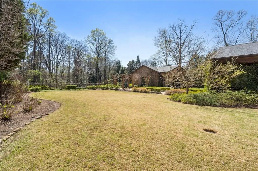 1376 Mount Paran Road Nw, Atlanta, Georgia 30327, 9 Bedrooms Bedrooms, 0 ,12 BathroomsBathrooms,Residential,For Sale,1376 Mount Paran Road Nw,7739948
