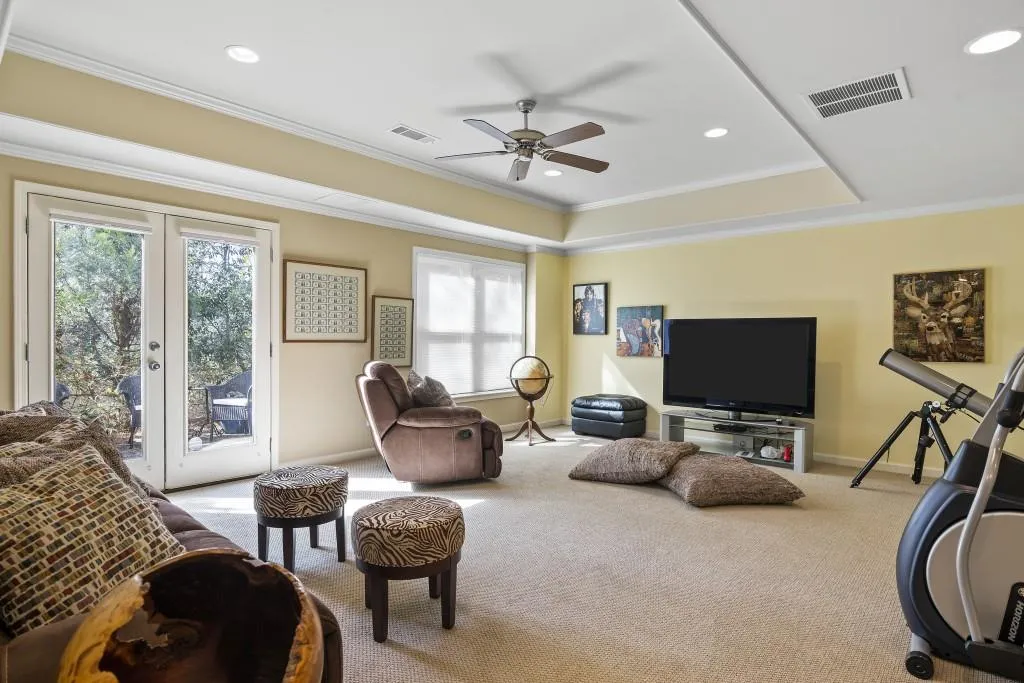 6320 Cotswold Lane, Atlanta, Georgia 30328, 4 Bedrooms Bedrooms, ,4 BathroomsBathrooms,Residential,Sold,6320 Cotswold Lane,6760415