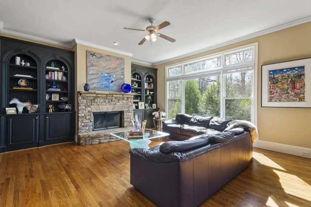 6320 Cotswold Lane, Atlanta, Georgia 30328, 4 Bedrooms Bedrooms, ,4 BathroomsBathrooms,Residential,Sold,6320 Cotswold Lane,6760415