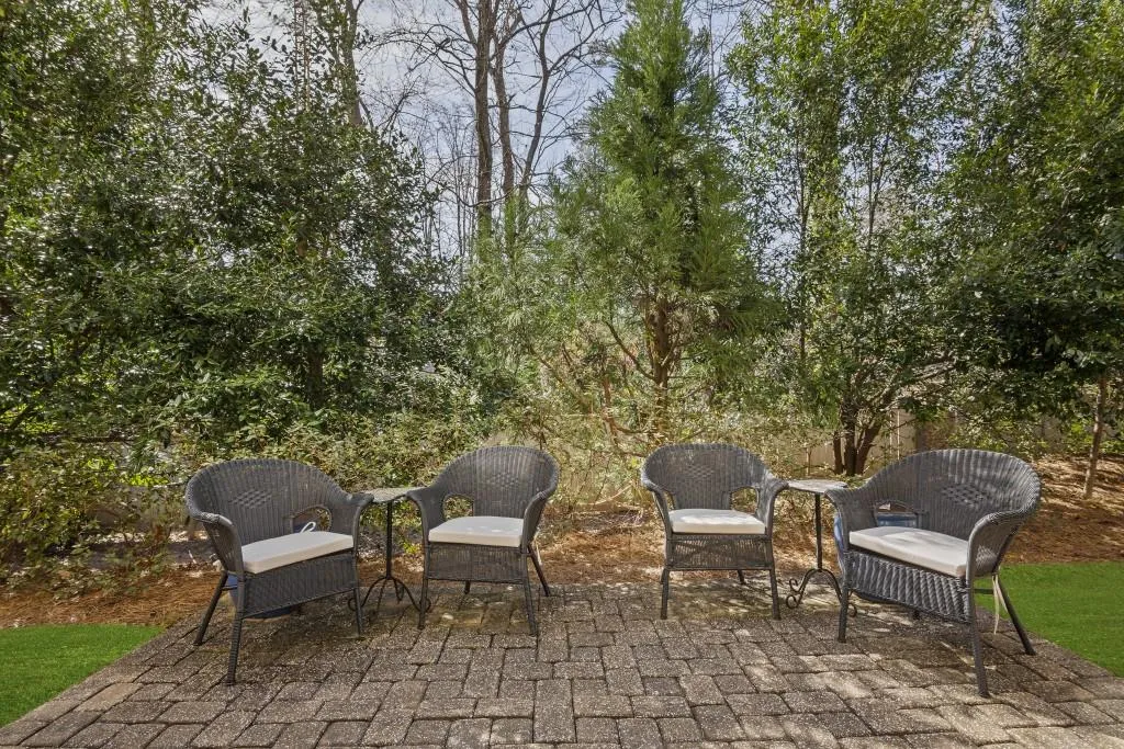 6320 Cotswold Lane, Atlanta, Georgia 30328, 4 Bedrooms Bedrooms, ,4 BathroomsBathrooms,Residential,Sold,6320 Cotswold Lane,6760415