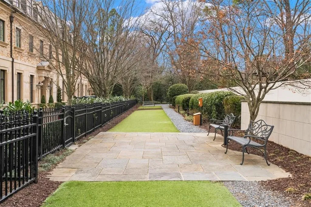 Dog Park - Shared by agreement with Park Place