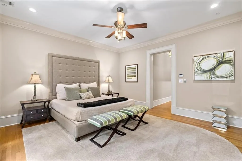2640 Peachtree Road Nw Unit 3, Atlanta, Georgia 30305, 4 Bedrooms Bedrooms, 0 ,4 BathroomsBathrooms,Residential,For Sale,2640 Peachtree Road Nw Unit 3,7723260