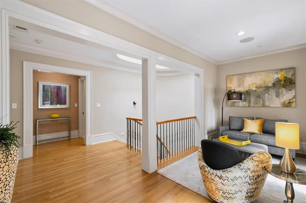 4th Level Sitting room
