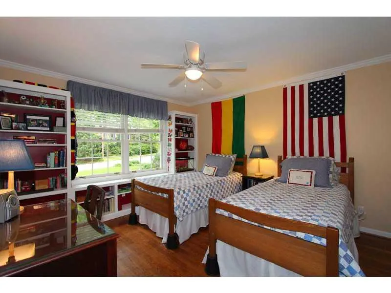 530 Tanacrest Circle Nw, Atlanta, Georgia 30328, 5 Bedrooms Bedrooms, ,3 BathroomsBathrooms,Residential,Sold,530 Tanacrest Circle Nw,5011453