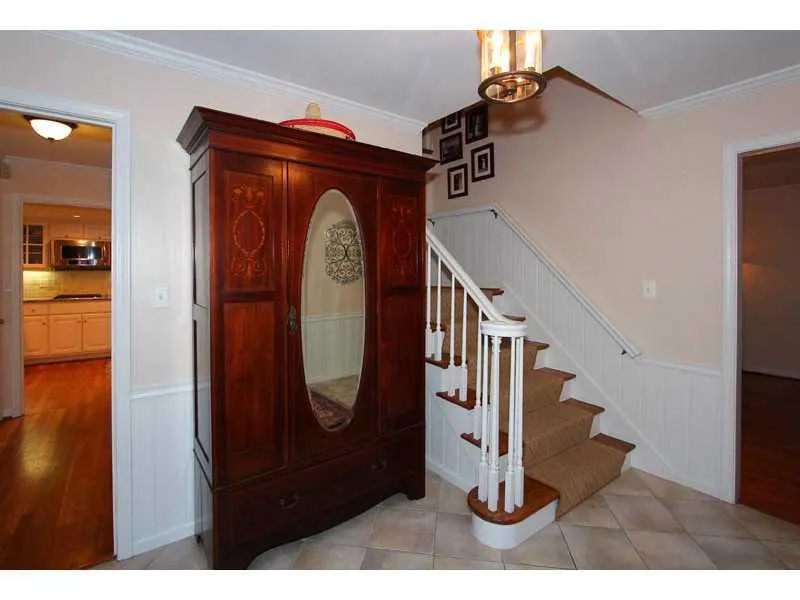 530 Tanacrest Circle Nw, Atlanta, Georgia 30328, 5 Bedrooms Bedrooms, ,3 BathroomsBathrooms,Residential,Sold,530 Tanacrest Circle Nw,5011453