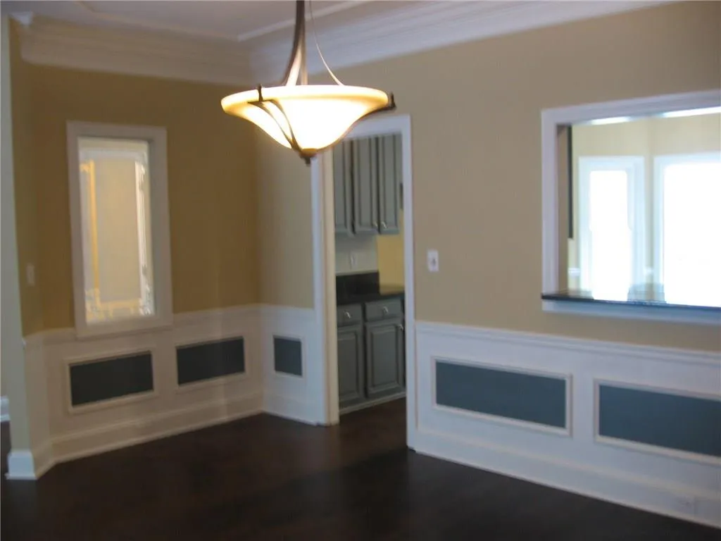 1050 Huntcliff Trace, Sandy Springs, Georgia 30350, 3 Bedrooms Bedrooms, ,2 BathroomsBathrooms,Residential,Sold,1050 Huntcliff Trace,5694600