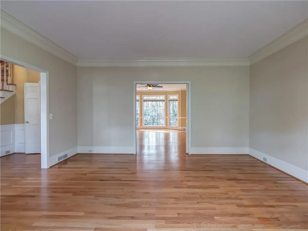 7410 Stoneykirk Close, Sandy Springs, Georgia 30350, 5 Bedrooms Bedrooms, ,4 BathroomsBathrooms,Residential,Sold,7410 Stoneykirk Close,6096990