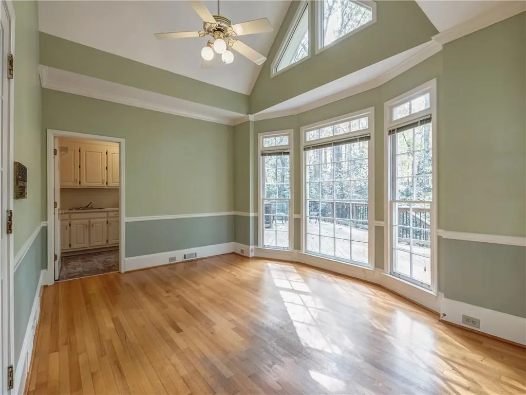7410 Stoneykirk Close, Sandy Springs, Georgia 30350, 5 Bedrooms Bedrooms, ,4 BathroomsBathrooms,Residential,Sold,7410 Stoneykirk Close,6096990