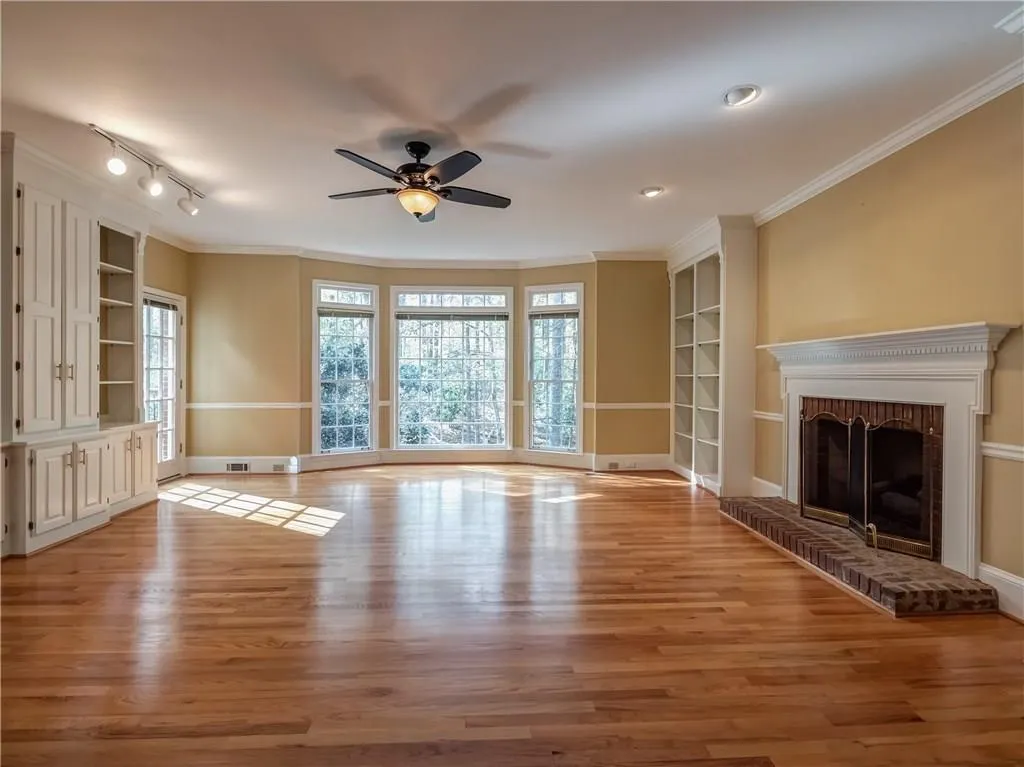 7410 Stoneykirk Close, Sandy Springs, Georgia 30350, 5 Bedrooms Bedrooms, ,4 BathroomsBathrooms,Residential,Sold,7410 Stoneykirk Close,6096990