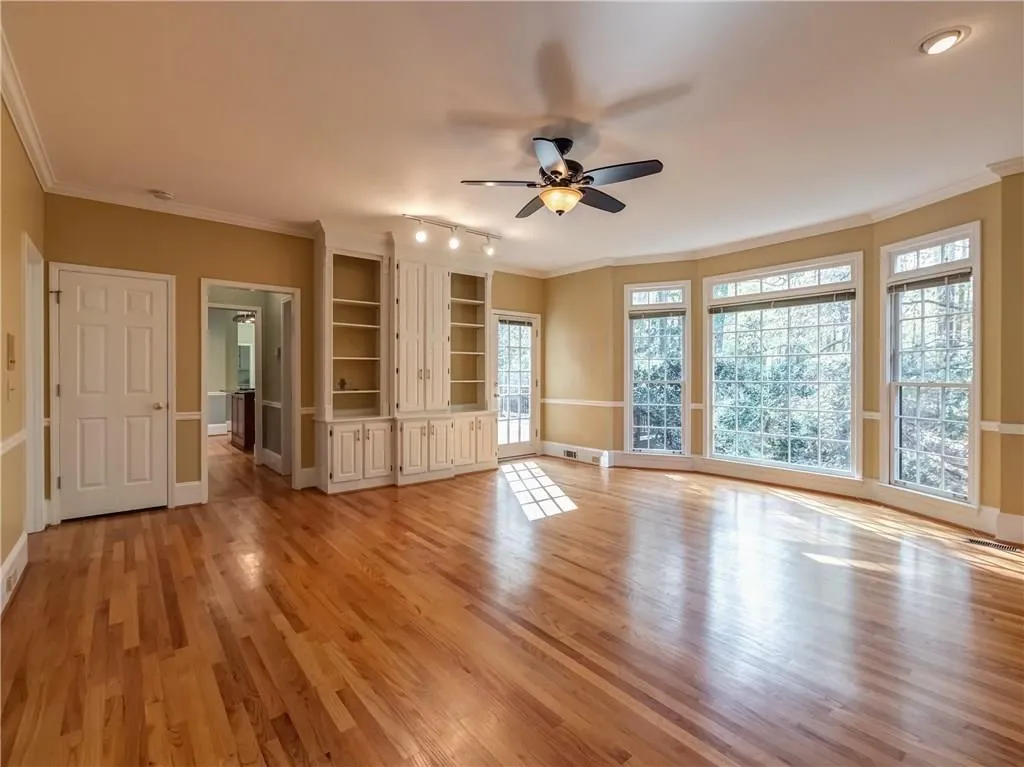 7410 Stoneykirk Close, Sandy Springs, Georgia 30350, 5 Bedrooms Bedrooms, ,4 BathroomsBathrooms,Residential,Sold,7410 Stoneykirk Close,6096990
