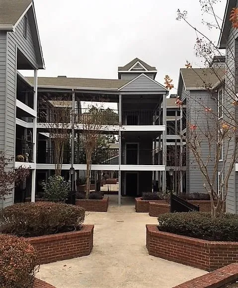 624 Granville Court Unit 624, Sandy Springs, Georgia 30328, 1 Bedroom Bedrooms, ,1 BathroomBathrooms,Residential,Sold,624 Granville Court Unit 624,5937419