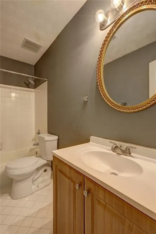 280 Winding River Drive Unit F, Atlanta, Georgia 30350, 3 Bedrooms Bedrooms, ,2 BathroomsBathrooms,Residential,Sold,280 Winding River Drive Unit F,6945272