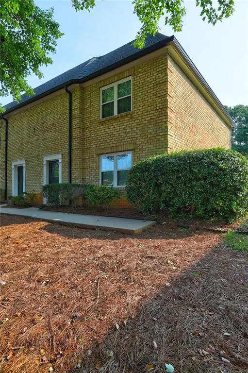 280 Winding River Drive Unit F, Atlanta, Georgia 30350, 3 Bedrooms Bedrooms, ,2 BathroomsBathrooms,Residential,Sold,280 Winding River Drive Unit F,6945272