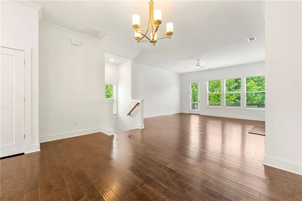 2141 Colvin Court Nw, Atlanta, Georgia 30318, 3 Bedrooms Bedrooms, ,3 BathroomsBathrooms,Residential,For Sale,2141 Colvin Court Nw,7595898