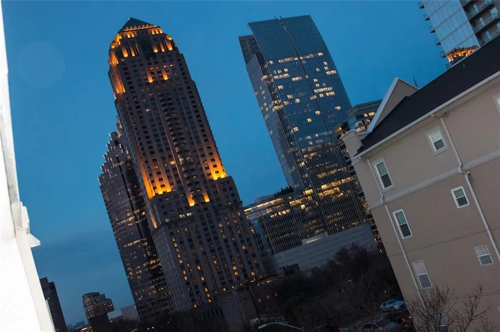 1074 Peachtree Walk Ne Unit B411, Atlanta, Georgia 30309, 1 Bedroom Bedrooms, ,1 BathroomBathrooms,Residential,Sold,1074 Peachtree Walk Ne Unit B411,5808067