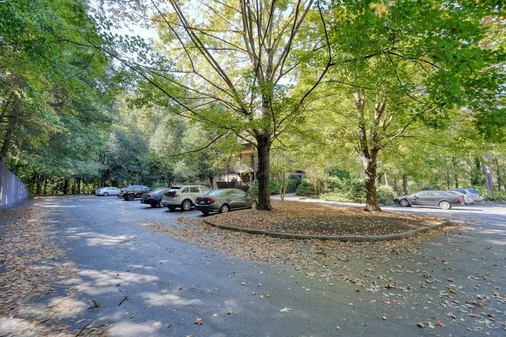 903 River Run Drive, Sandy Springs, Georgia 30350, 1 Bedroom Bedrooms, ,1 BathroomBathrooms,Residential,Sold,903 River Run Drive,7126425