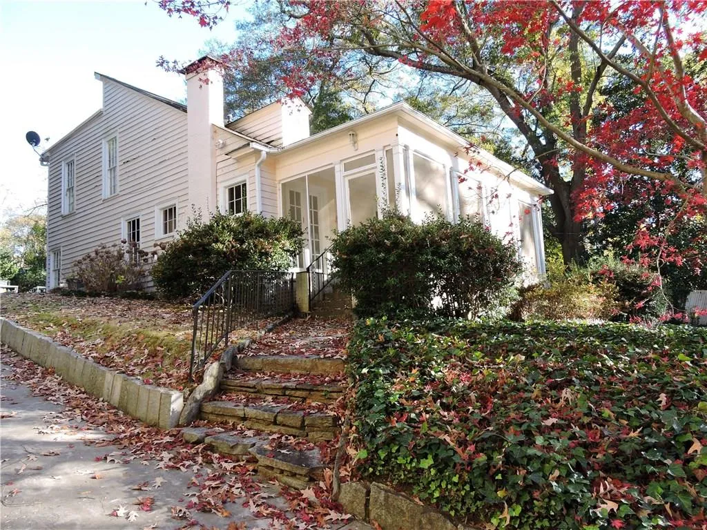 2545 Potomac Avenue Ne, Atlanta, Georgia 30305, 4 Bedrooms Bedrooms, ,4 BathroomsBathrooms,Residential,Sold,2545 Potomac Avenue Ne,5946325