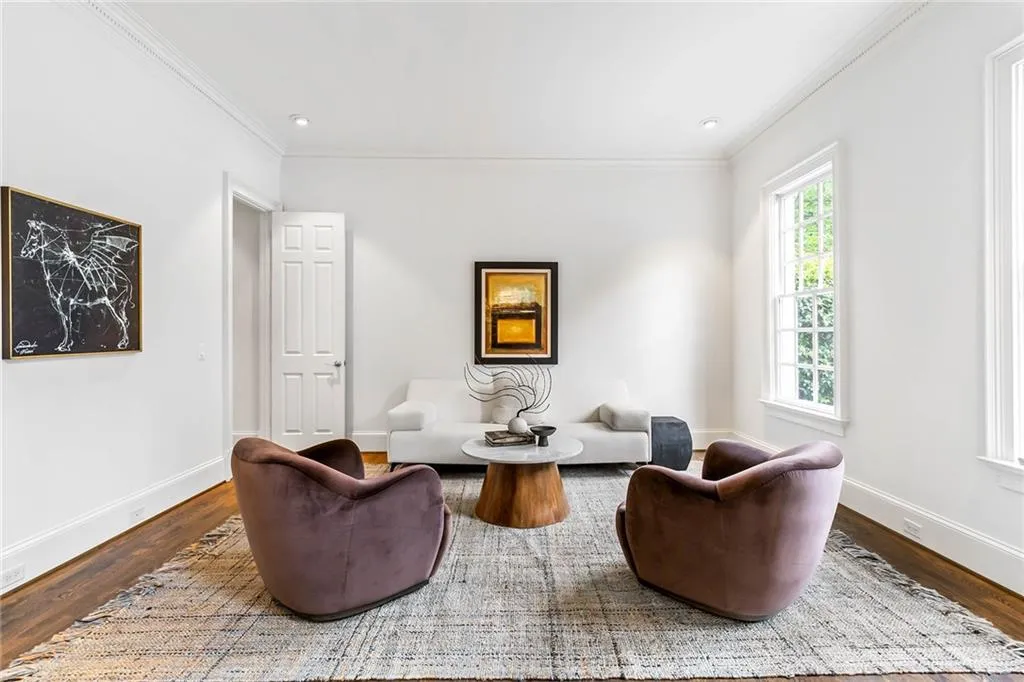 4946 Powers Ferry Road Nw, Sandy Springs, Georgia 30327, 4 Bedrooms Bedrooms, ,3 BathroomsBathrooms,Residential,Sold,4946 Powers Ferry Road Nw,7422371