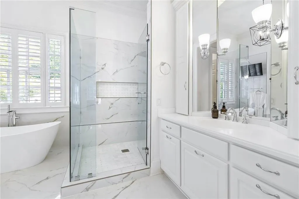 4946 Powers Ferry Road Nw, Sandy Springs, Georgia 30327, 4 Bedrooms Bedrooms, ,3 BathroomsBathrooms,Residential,Sold,4946 Powers Ferry Road Nw,7422371