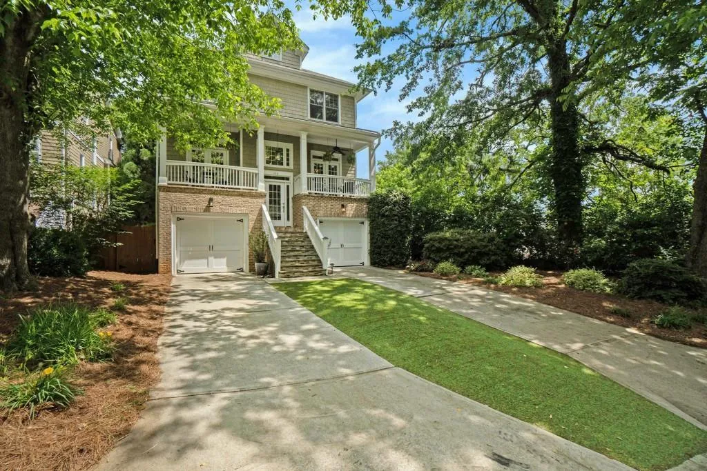 Two Car Garage