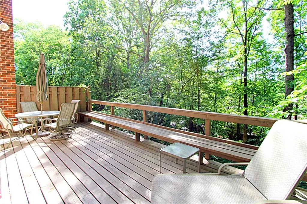 314 The Chace, Atlanta, Georgia 30328, 3 Bedrooms Bedrooms, ,3 BathroomsBathrooms,Residential,Sold,314 The Chace,5684255