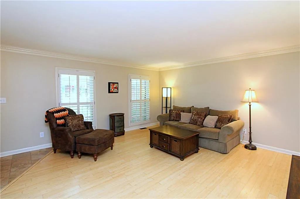 314 The Chace, Atlanta, Georgia 30328, 3 Bedrooms Bedrooms, ,3 BathroomsBathrooms,Residential,Sold,314 The Chace,5684255