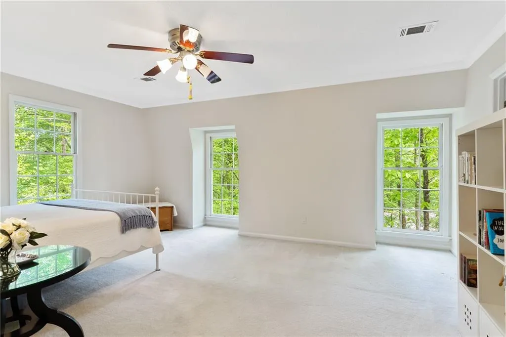 245 W Spalding Drive, Sandy Springs, Georgia 30328, 4 Bedrooms Bedrooms, ,3 BathroomsBathrooms,Residential,Sold,245 W Spalding Drive,6876553